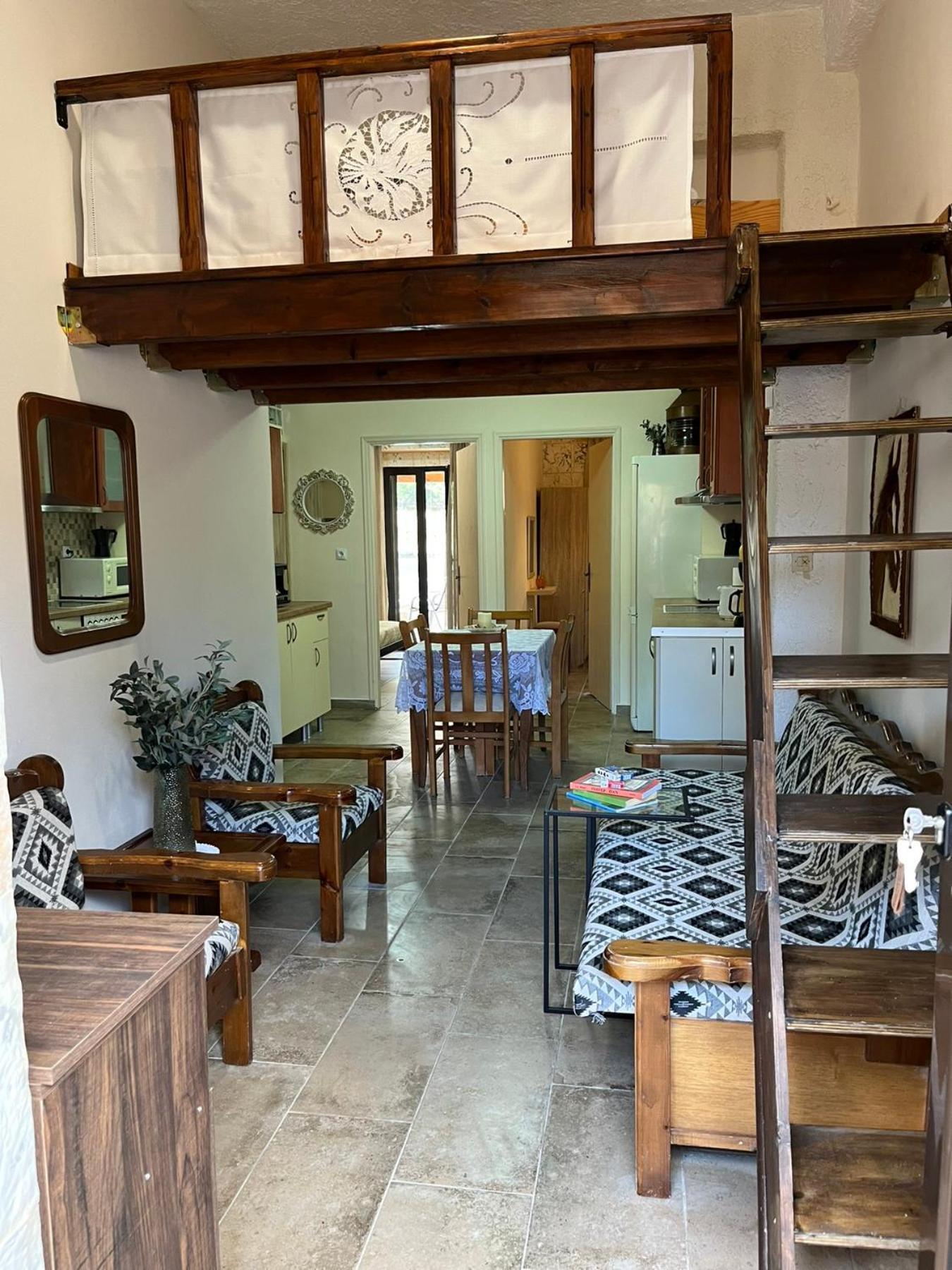 Milopetra Yerolimin Exterior foto
